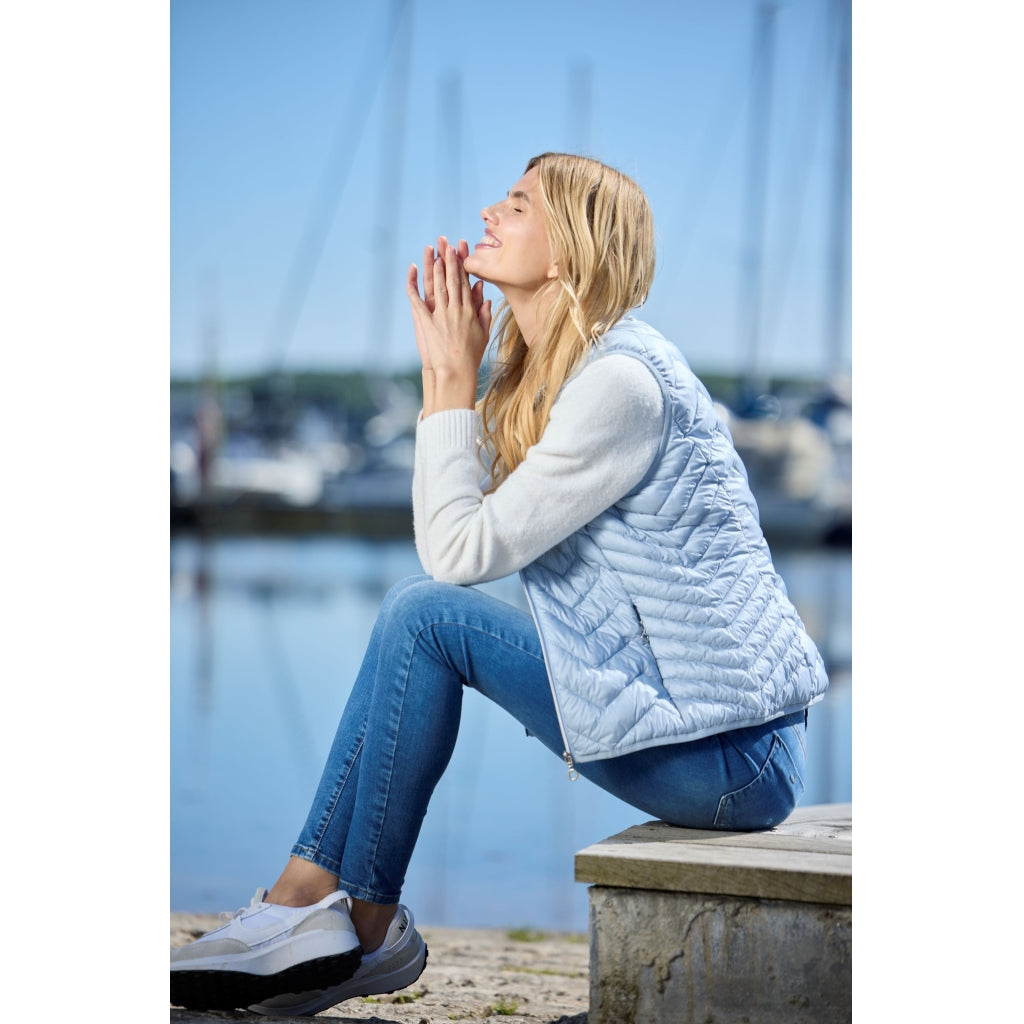 Junge Louise Kv. 62 51-Lagoon