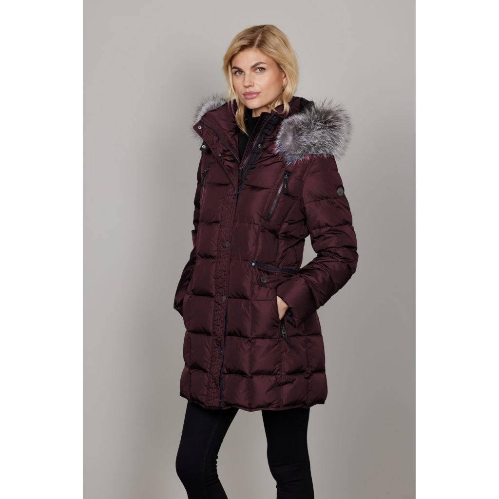 Junge Mary Kv. 65 38-Wine