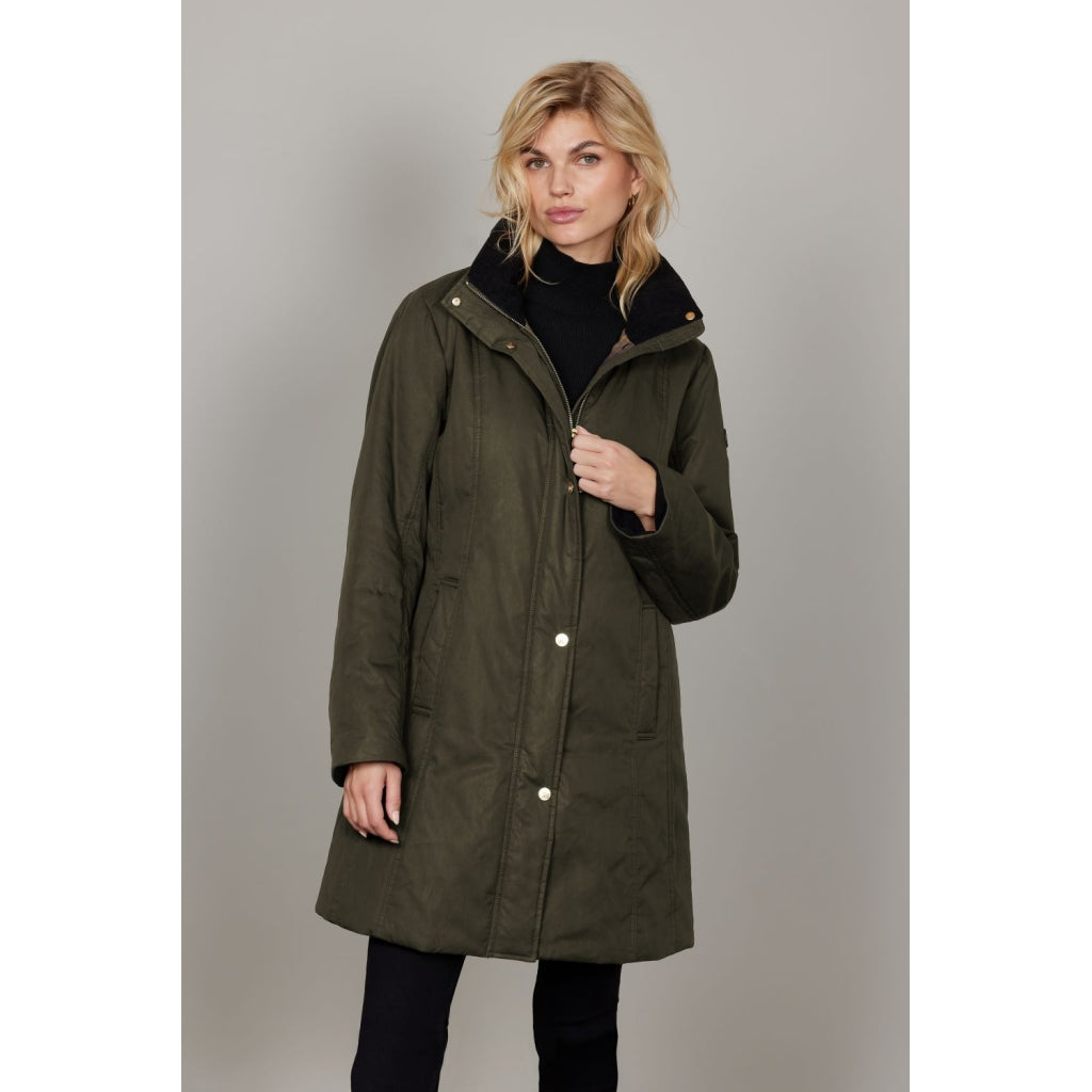 Junge Megan Kv. 45 45-Olive