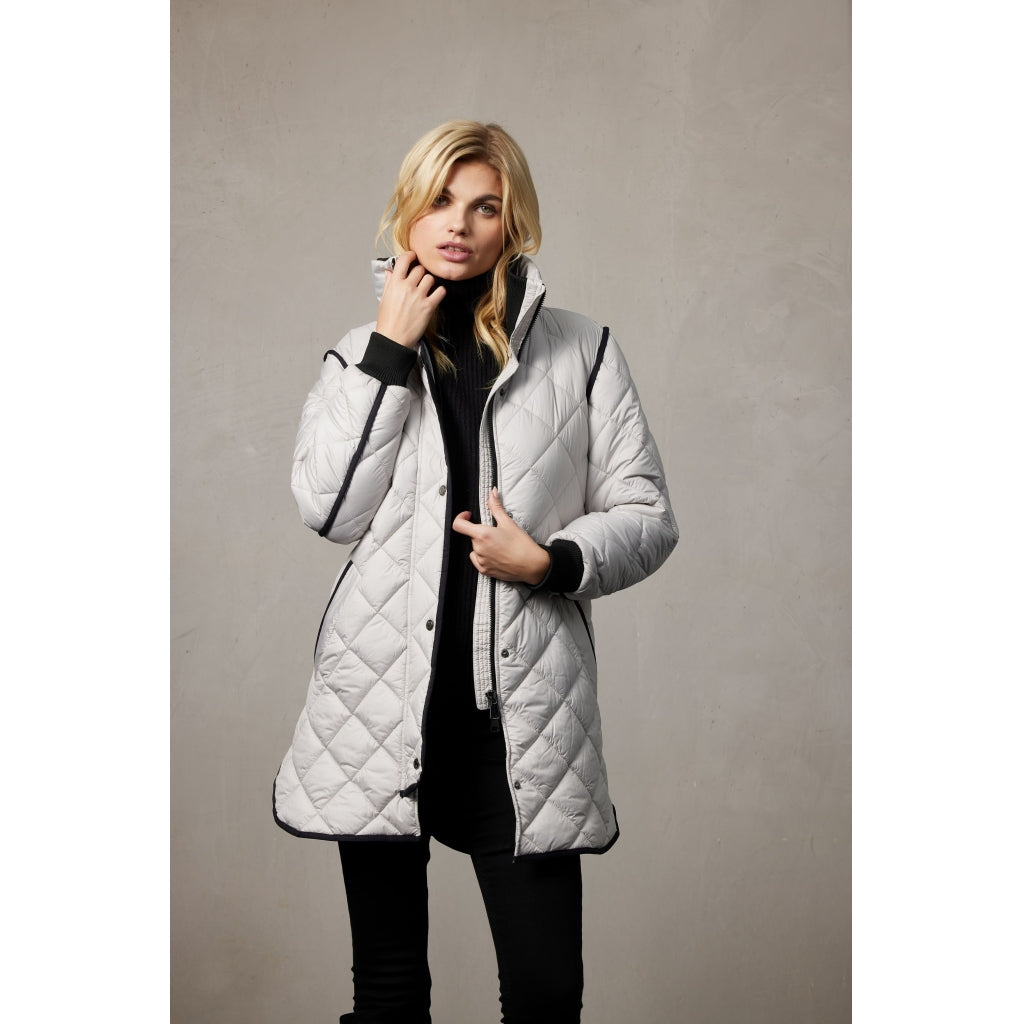 Junge Michelle Kv. 66 10-Winter White