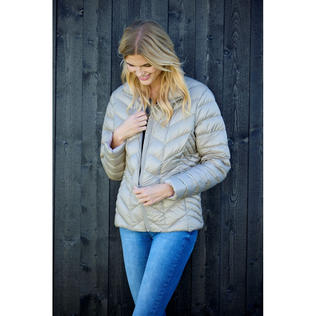 Junge Daisy Kv. 62 12-Sand