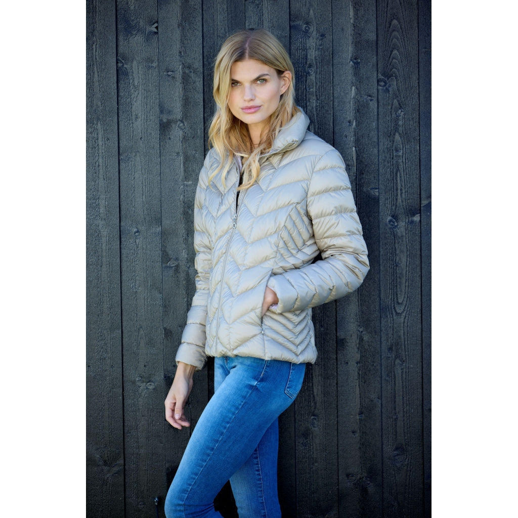 Junge Daisy Kv. 62 12-Sand