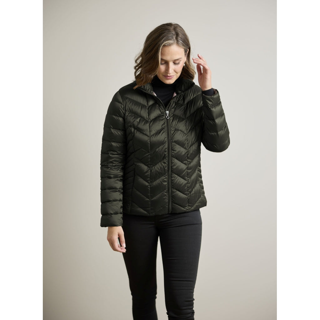 Junge Daisy Kv. 62 46-Olive