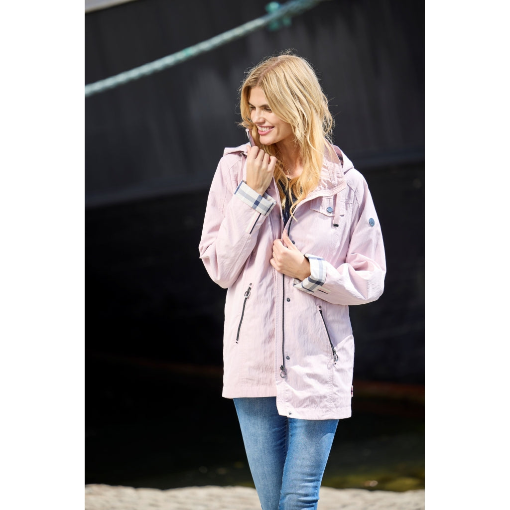 Junge Nellie Kv. 75 33-Rose