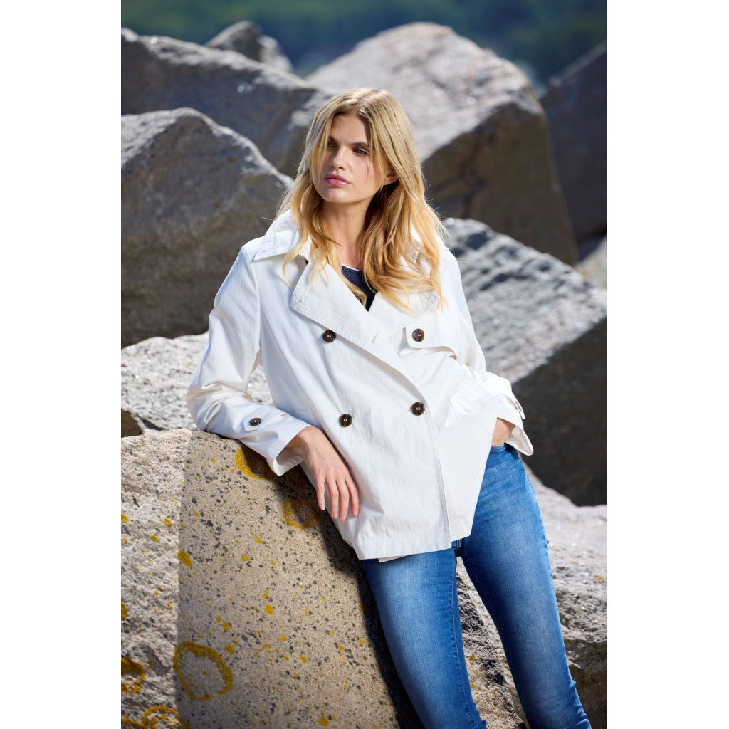 Junge Nicolette Kv. 46 10-Ecru