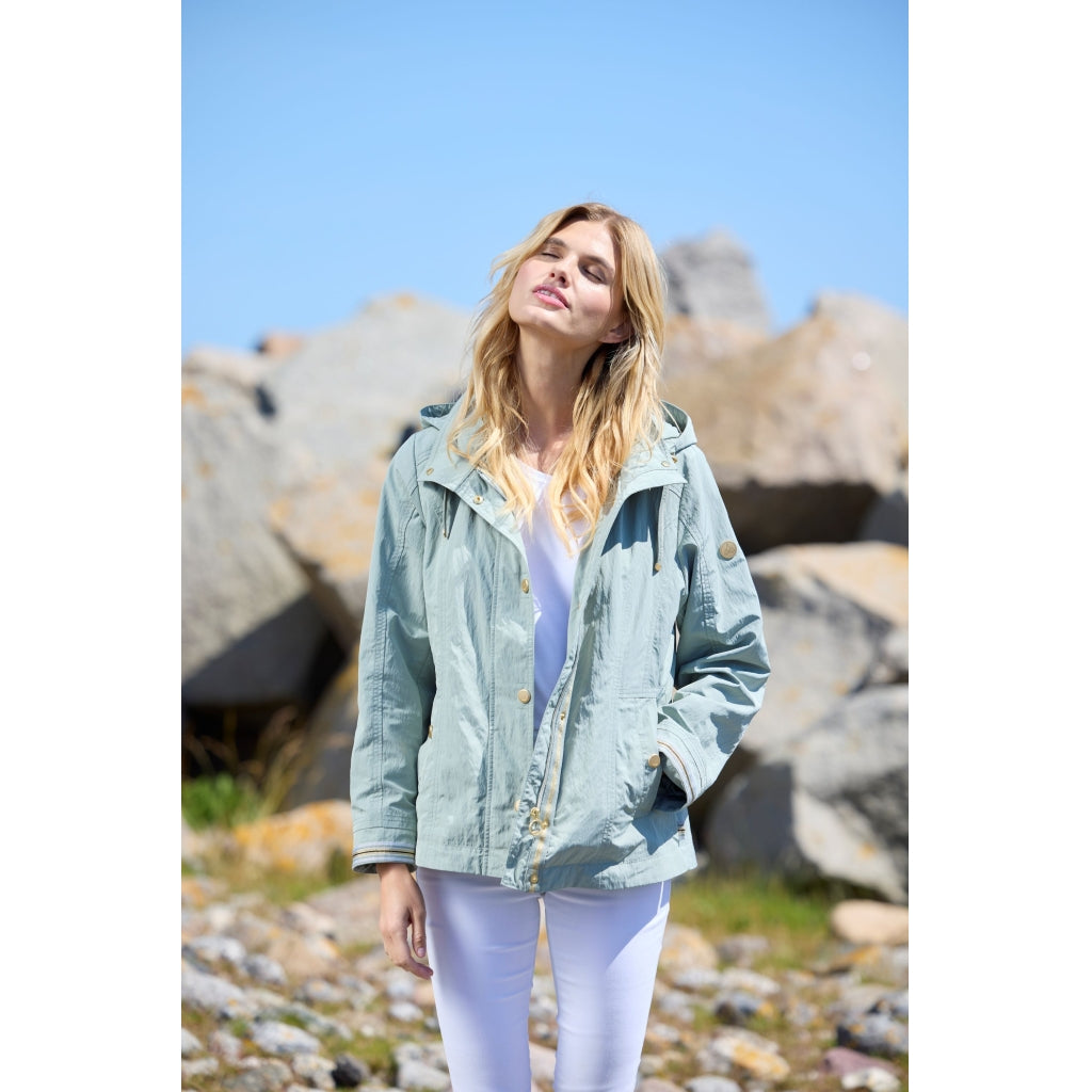 Junge Noma Kv. 75 44-Sage